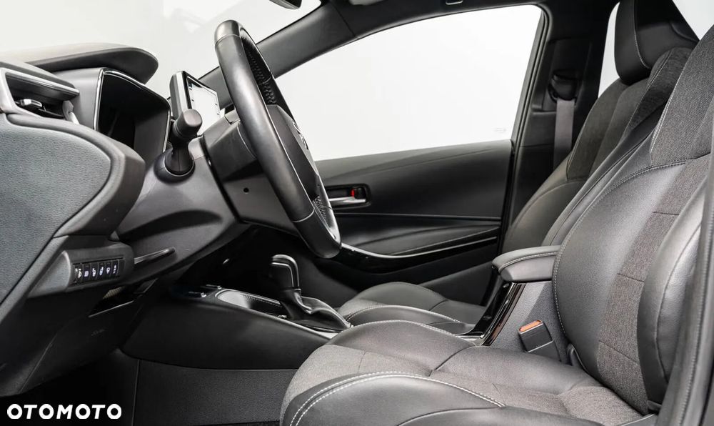 Toyota Corolla 1.8 Hybrid Active - 22