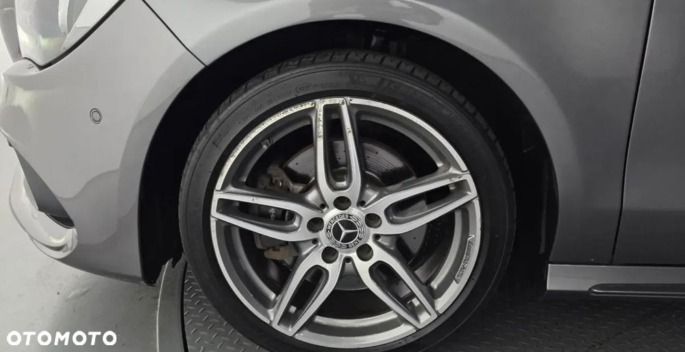 Mercedes-Benz CLA 250 4Matic 7G-DCT AMG Line - 7