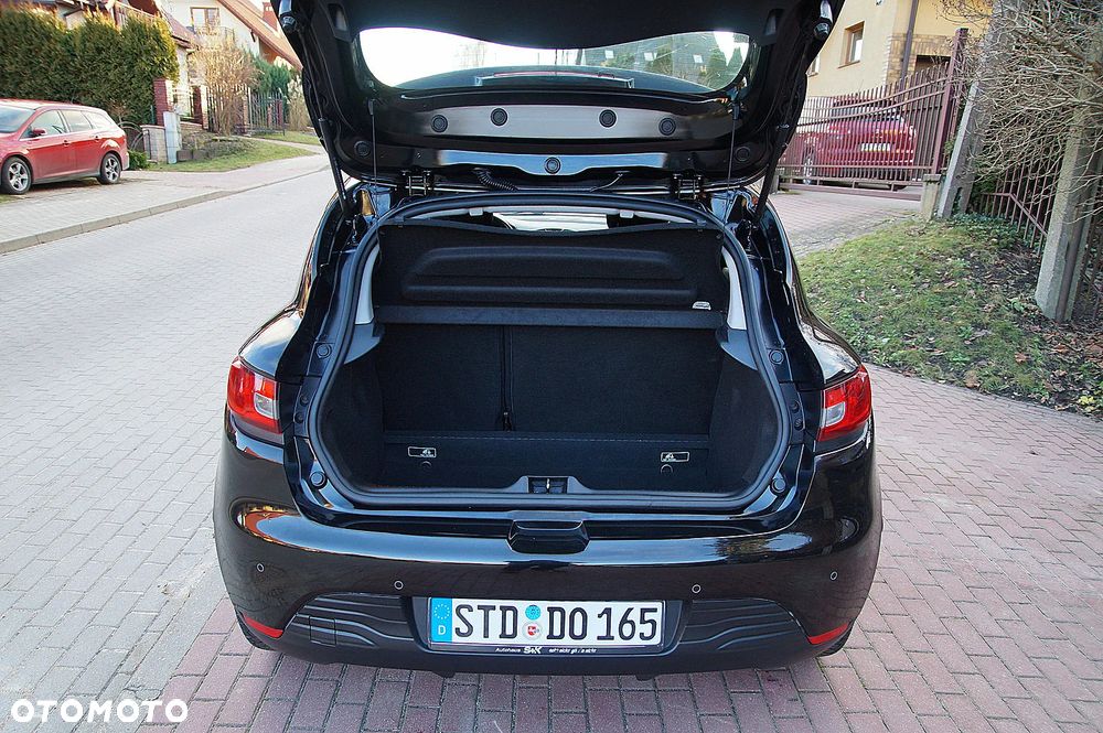 Renault Clio 1.2 16V 75 Experience - 17