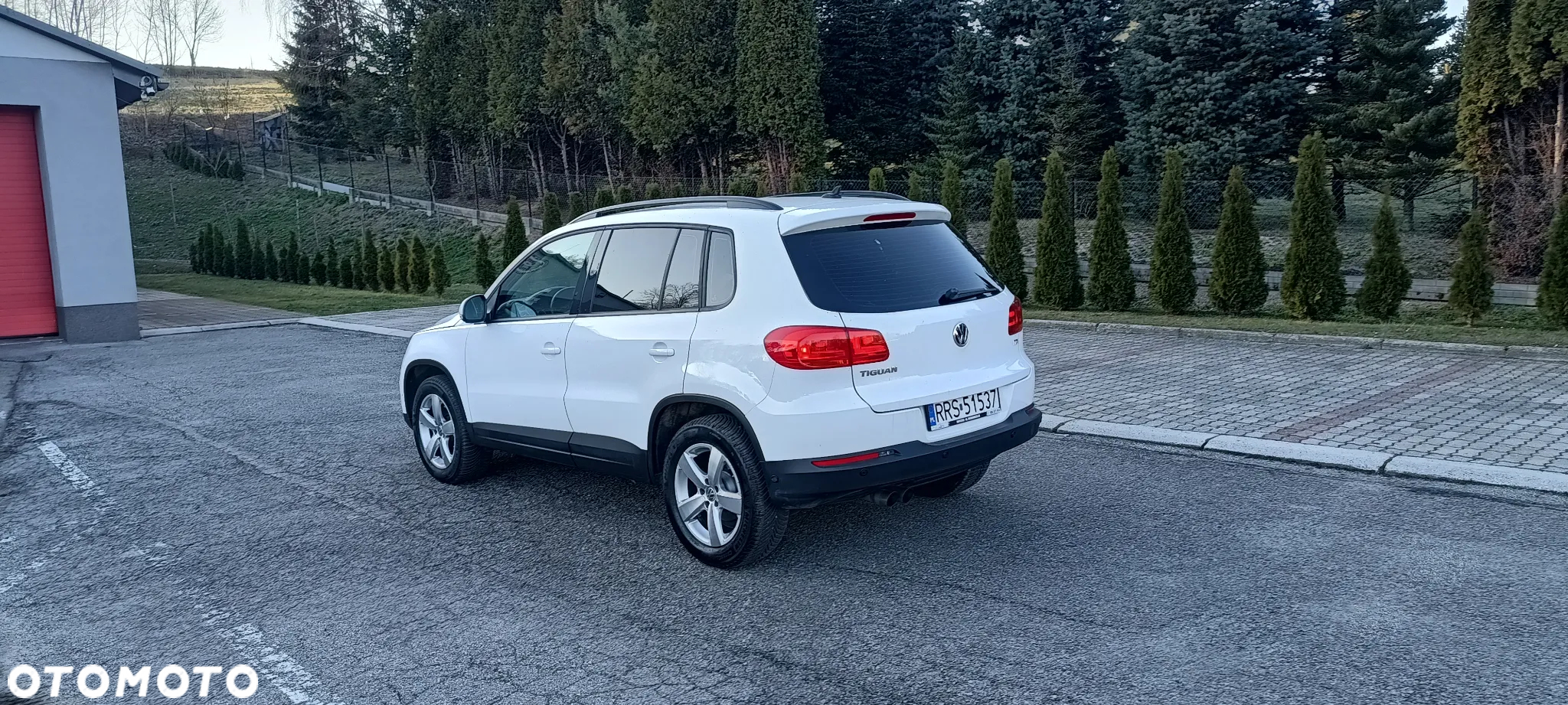 Volkswagen Tiguan 2.0 TDI DPF BlueMotion Technology Sport & Style - 3
