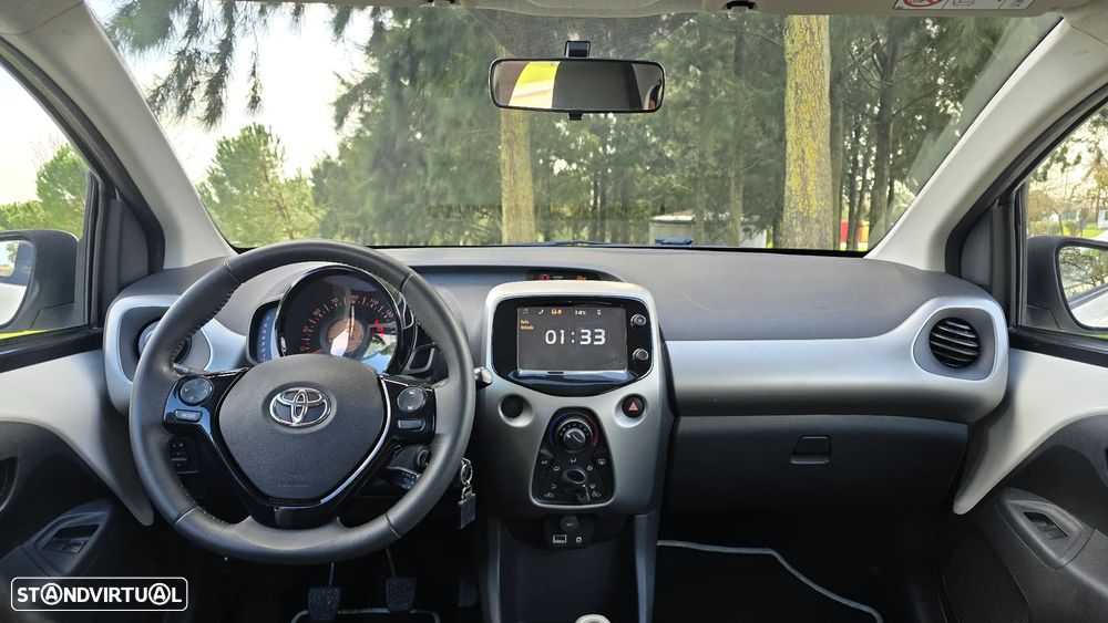 Toyota Aygo 1.0 X-Play+AC+X-Touch - 21