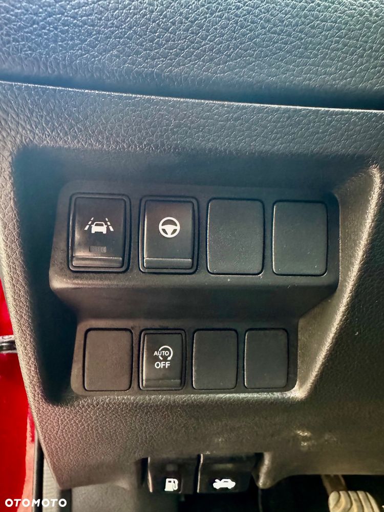 Nissan Qashqai 1.3 DIG-T Tekna - 4