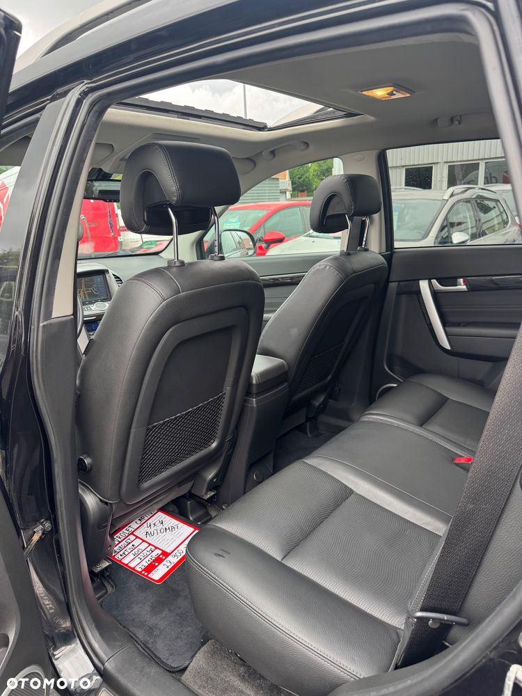 Chevrolet Captiva 2.2 D LTZ - 9
