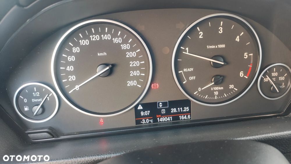 BMW Seria 3 318d Blue Performance - 13