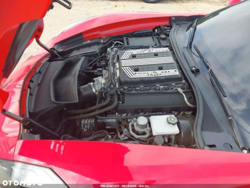 Chevrolet Corvette - 11