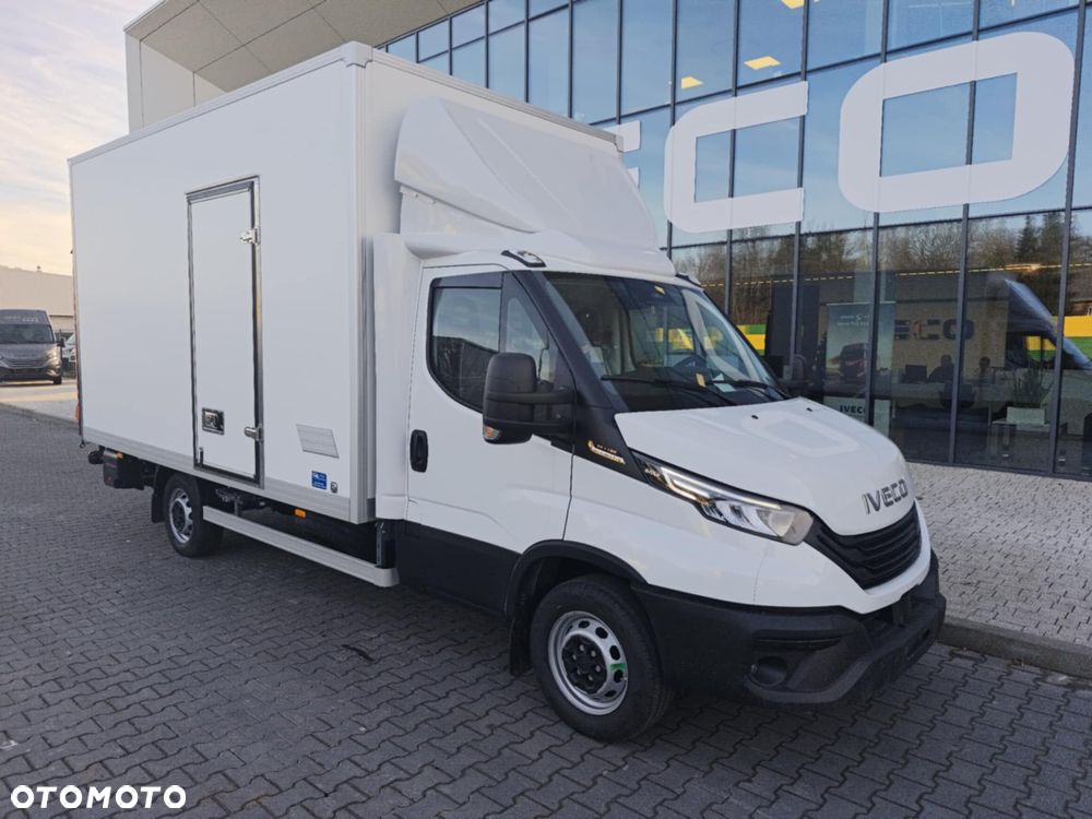 Iveco Daily 35S18HA8 - 8