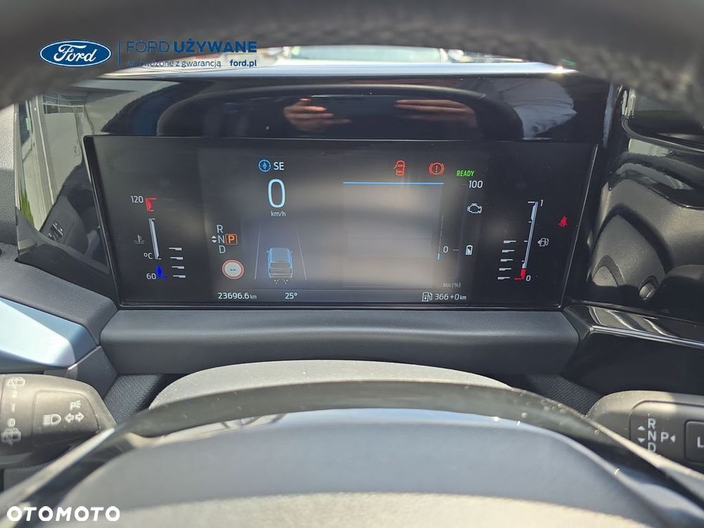 Ford Tourneo Custom - 19