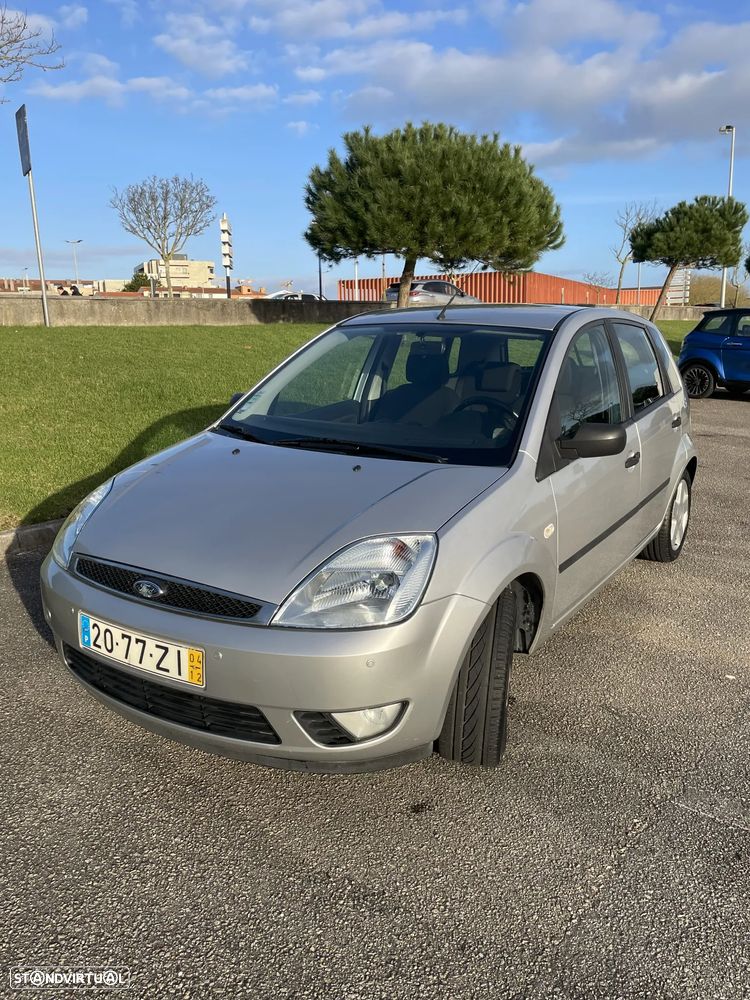 Ford Fiesta 1.25 Ghia - 1