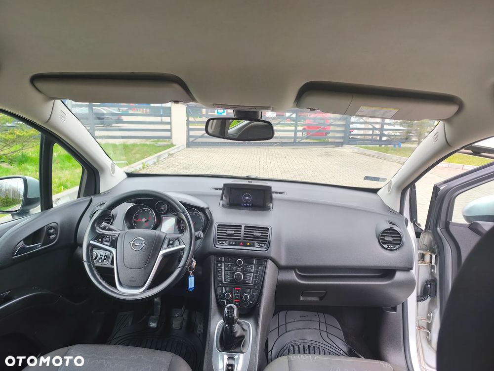 Opel Meriva - 23