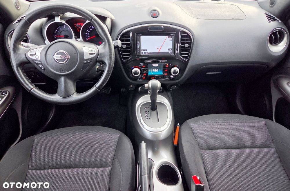 Nissan Juke 1.6 Xtronic N-Connecta - 32
