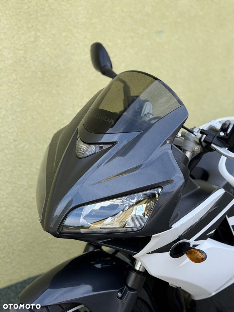Honda CBR - 29