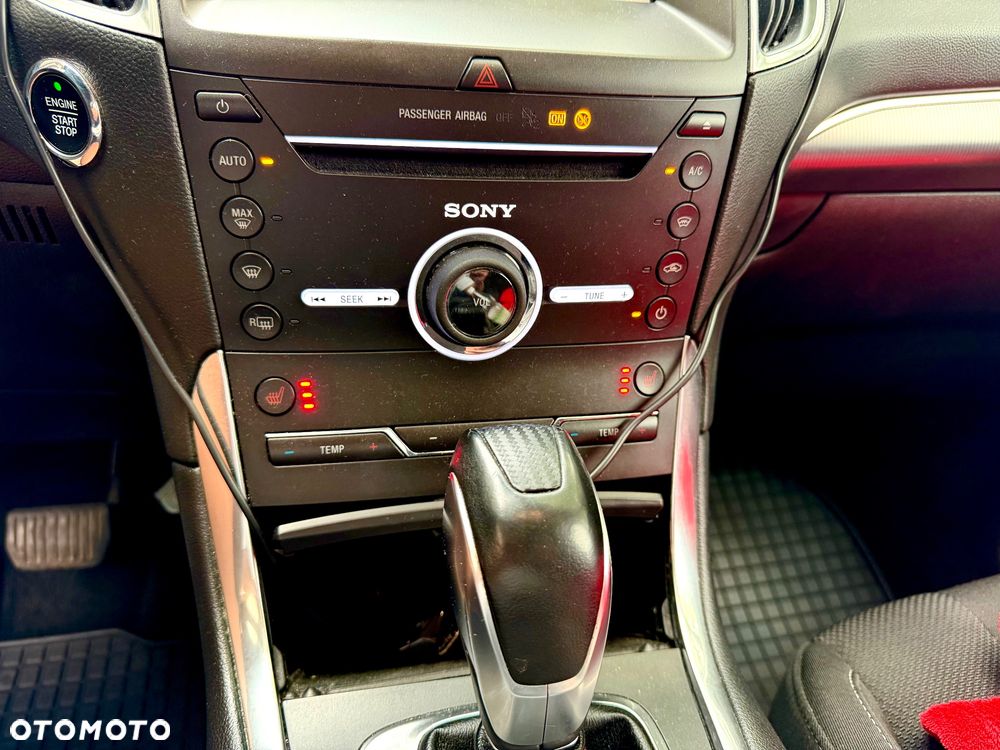 Ford S-Max 2.0 TDCi Titanium PowerShift - 15