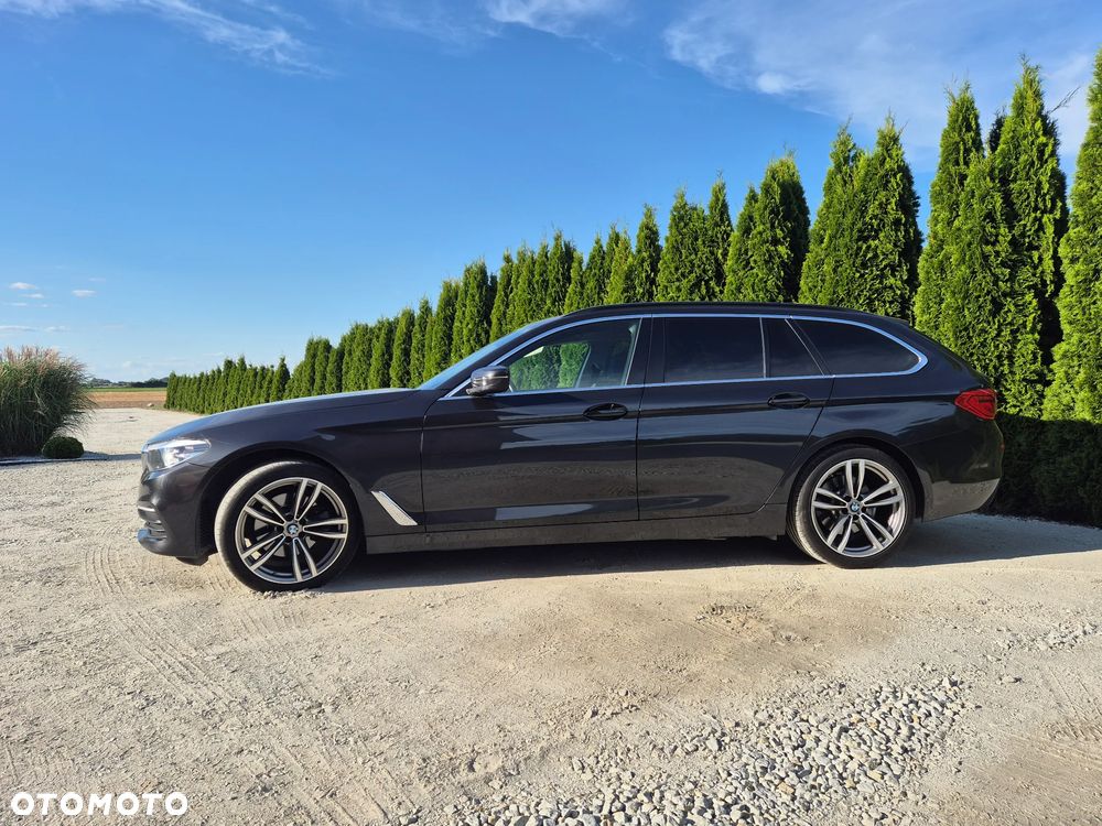 BMW Seria 5 520d - 12