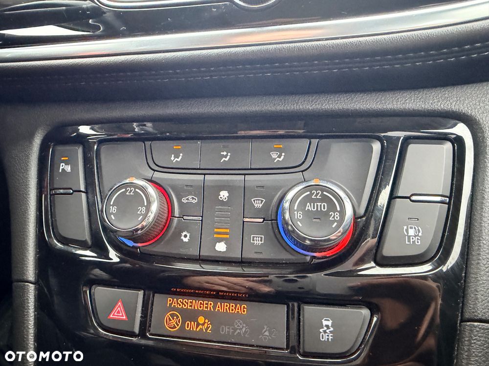 Opel Mokka 1.4 Turbo ecoFLEX Start/Stop 4x4 Innovation - 29