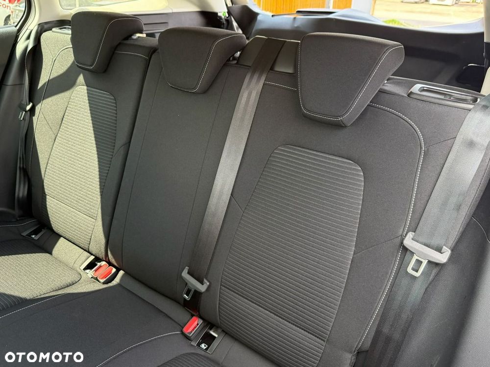 Ford Focus 1.5 EcoBlue Start-Stopp-System TITANIUM EDITION - 27