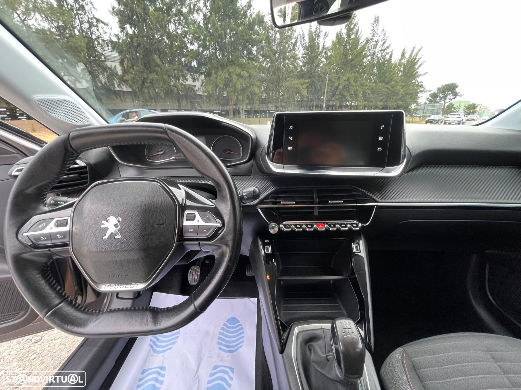 Peugeot 208 PureTech 75 Allure Pack - 22