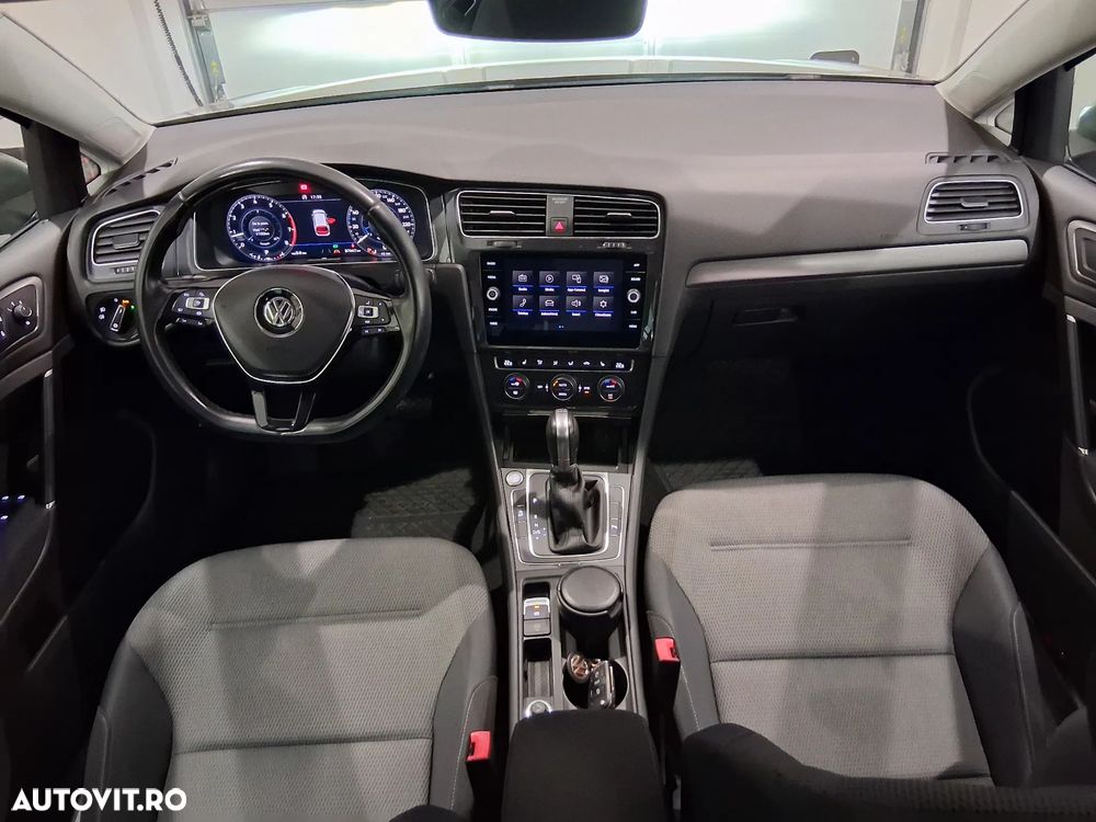 Volkswagen Golf Variant 1.5 eTSI MHEV 130CP DSG Style - 31