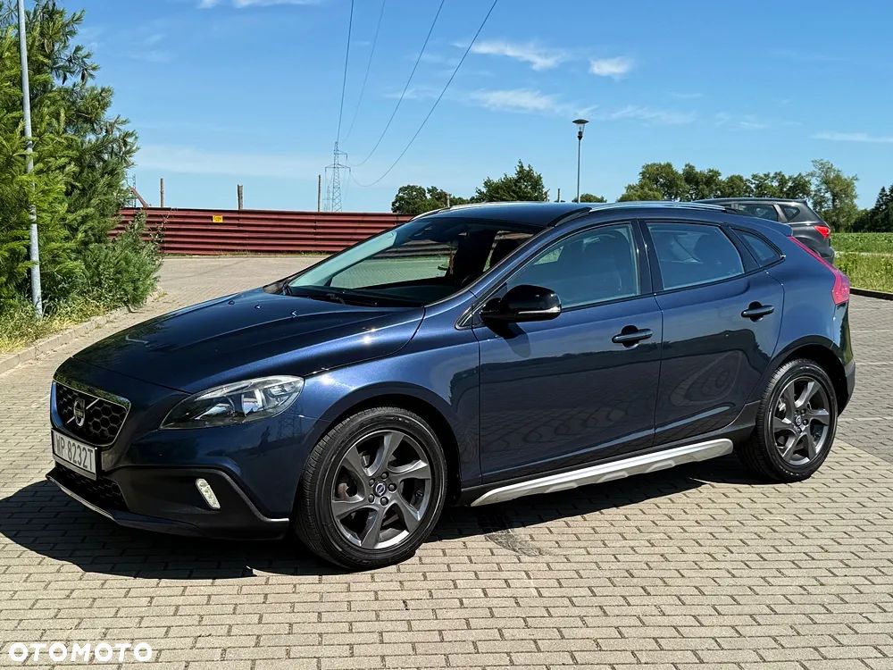 Volvo V40 Cross Country D2 Momentum - 16