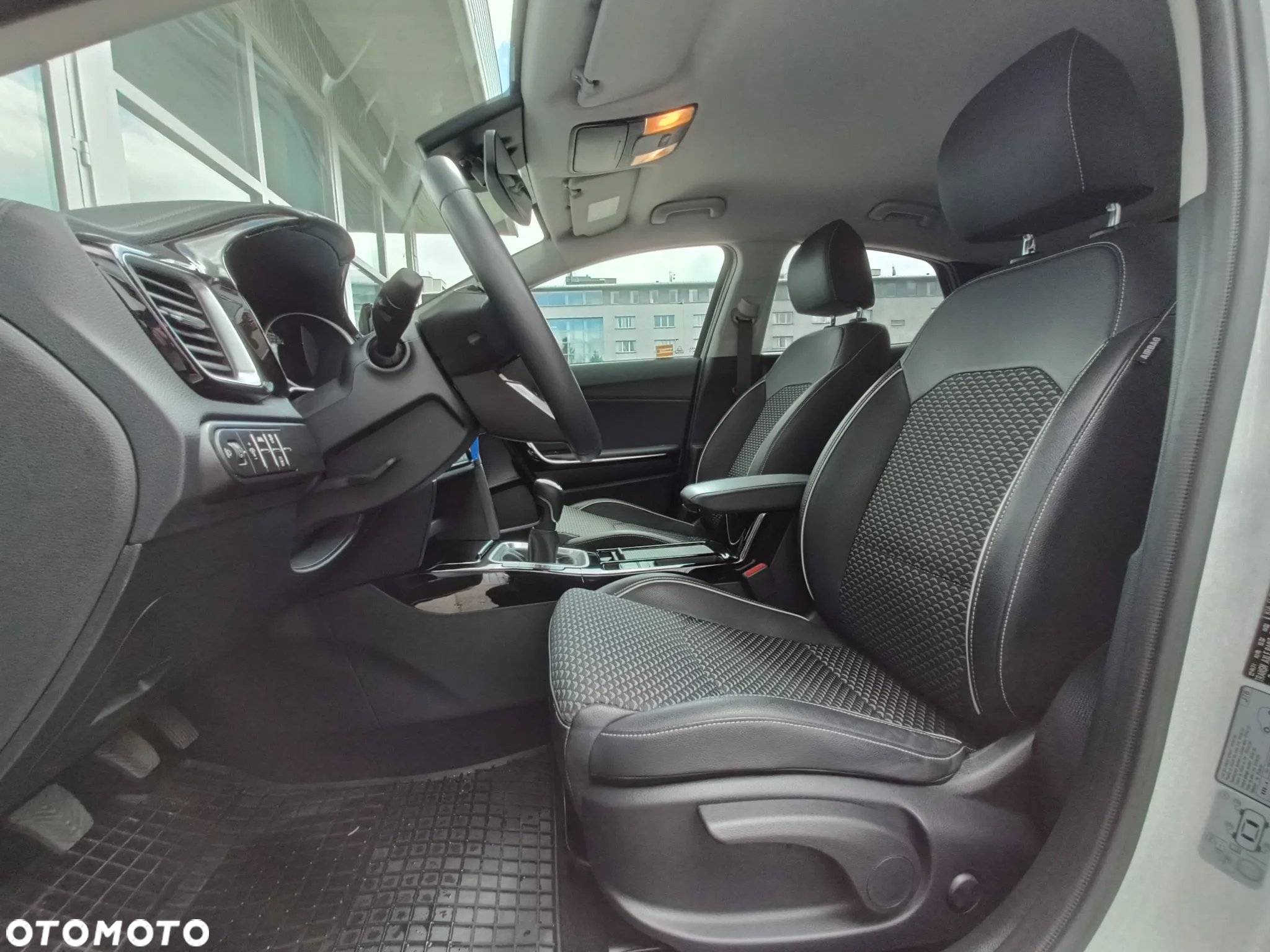 Kia XCeed 1.5 T-GDI L - 13