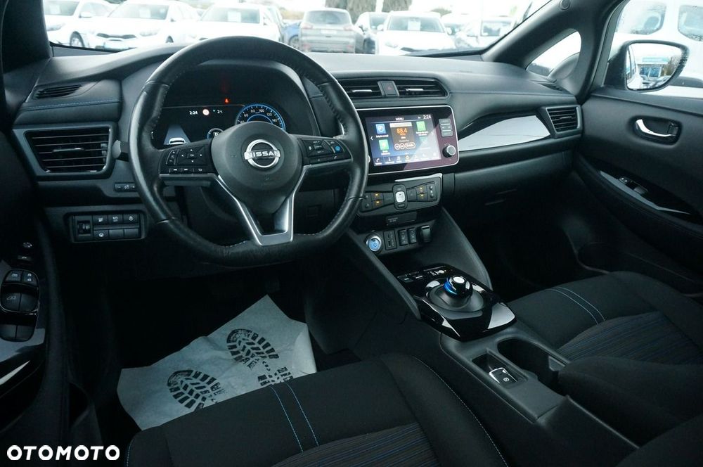 Nissan Leaf 62kWh N-Connecta - 16