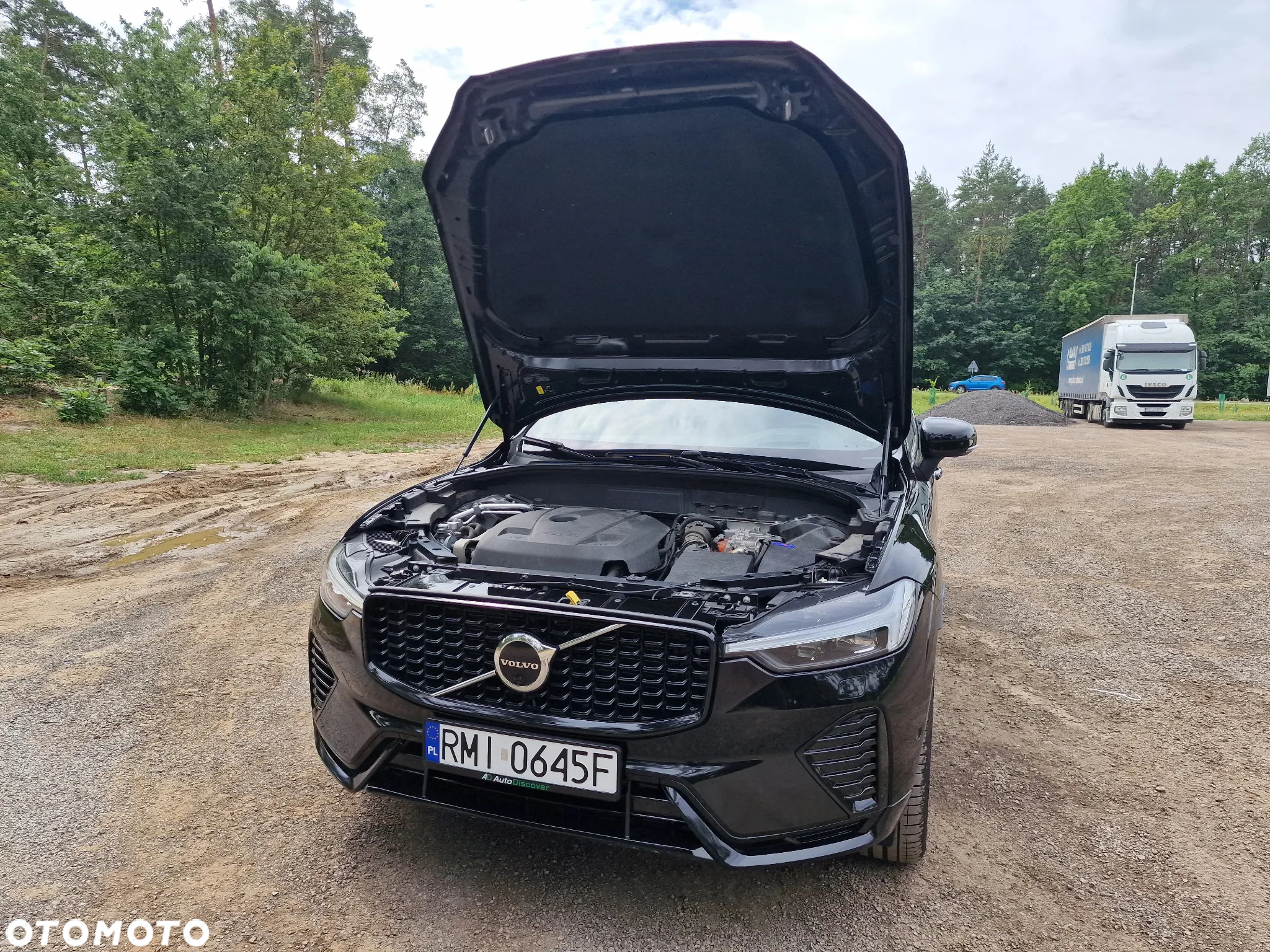 Volvo XC 60 T8 Plug-In Hybrid AWD R-Design - 14