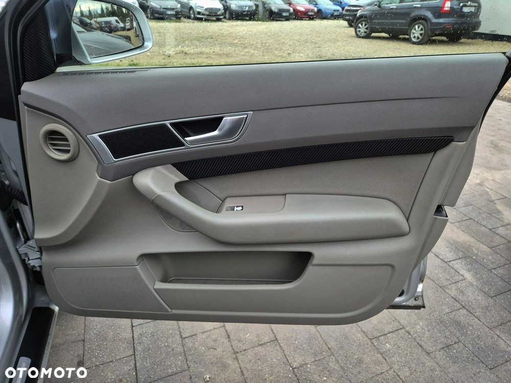 Audi A6 Avant - 29