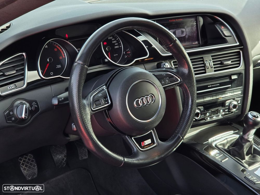 Audi A5 2.0 TDI Business Line S-line - 17