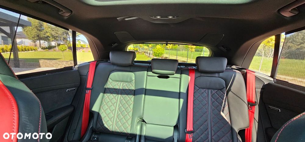 Audi SQ8 - 30