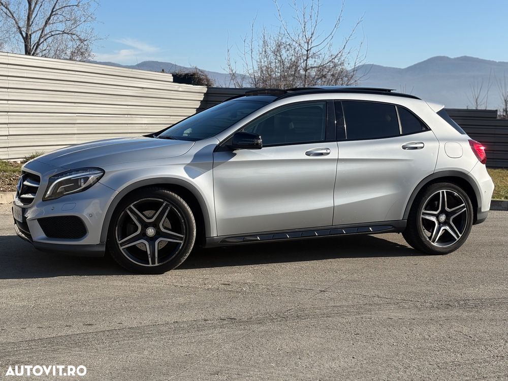 Mercedes-Benz GLA 220 CDI 4MATIC 7G-DCT AMG Line - 16