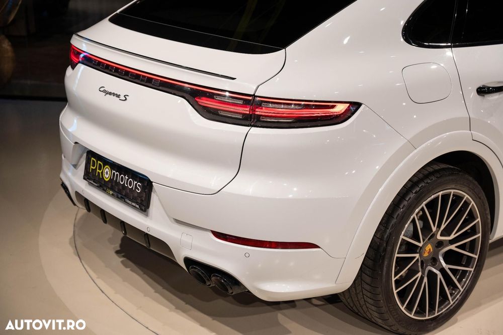 Porsche Cayenne Coupe S - 16