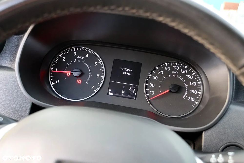 Dacia Duster 1.3 TCe FAP SL Look 4WD - 35