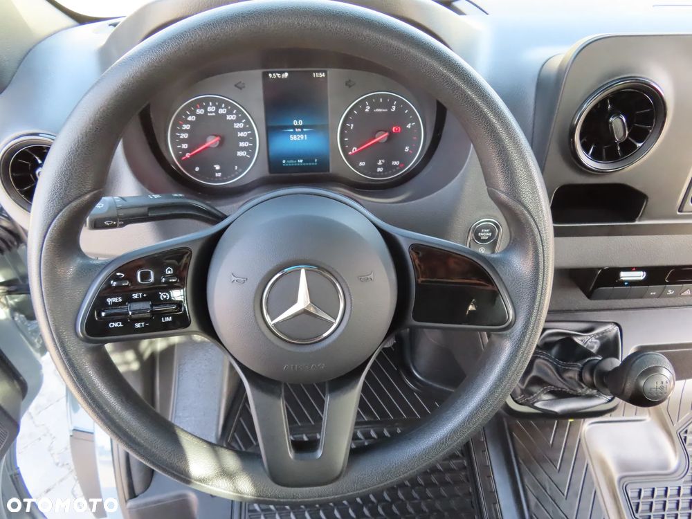 Mercedes-Benz Sprinter 519 CDI 190 KM Skrzynia Otwarta 4313 mm Długa 8.E.Palet Rozstaw Osi 4325 mm DMC 3500 Kg Ładowność 926 Kg WZMACNIANY HAK 3500 Stan Jak Nowy POLECAM - 38
