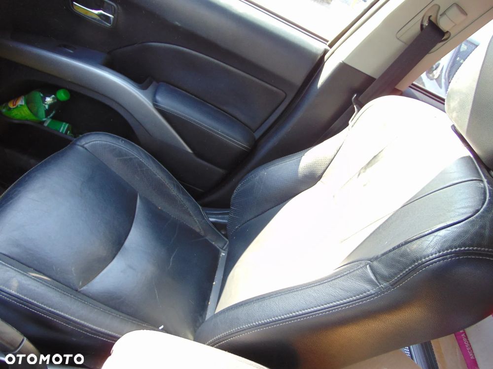 FOTEL PRAWY PASAZERA SKÓRA SKÓRZANY MITSUBISHI OUTLANDER II EUROPA - 1