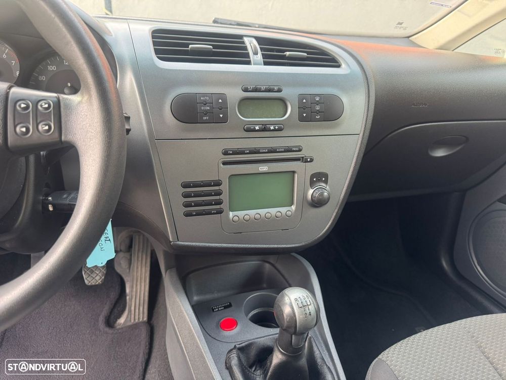 SEAT Leon 1.4 16V Sport - 8