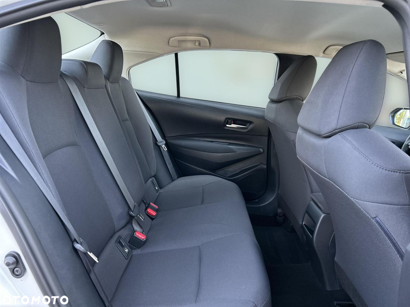 Toyota Corolla 1.5 Active - 26
