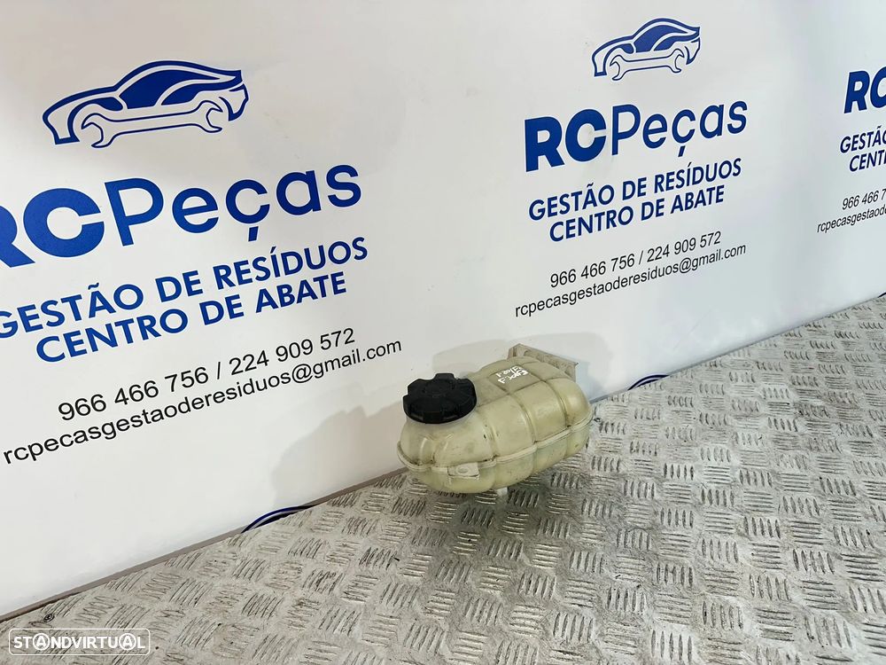 .Reservatório Deposito Anticongelante Agua Motor Original BMW 7609468 2011 - 2019 - 2