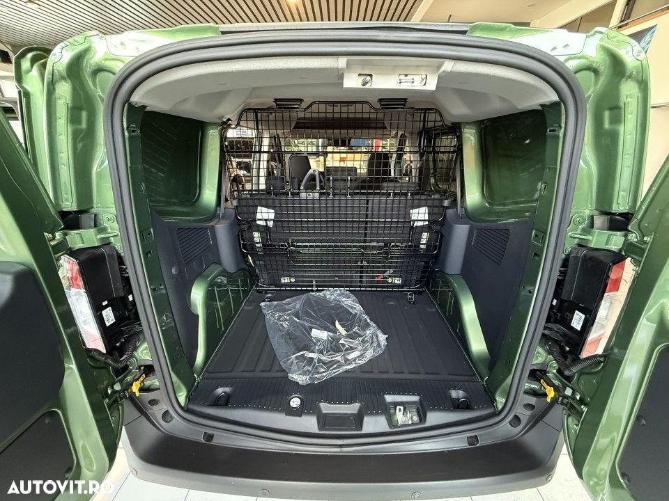 Ford Transit Courier - 6