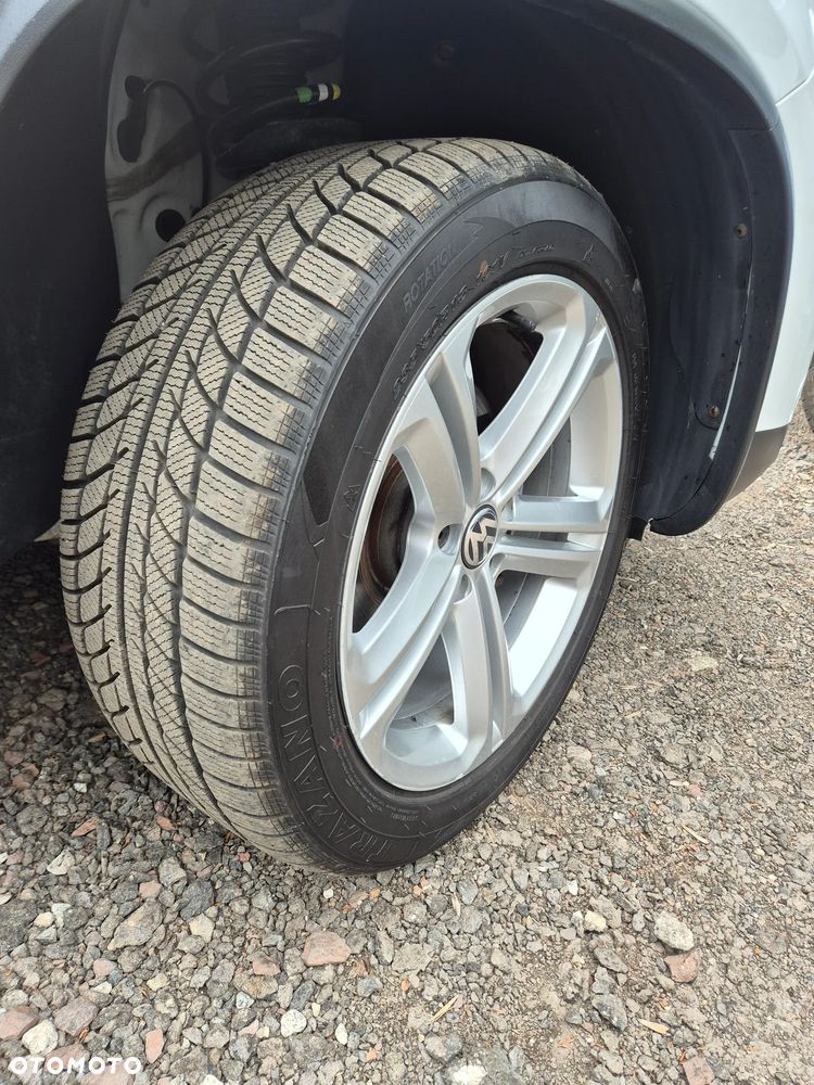 Volkswagen Tiguan 2.0 TDI DPF 4Motion BlueMotion Technology DSG Sport & Style - 21