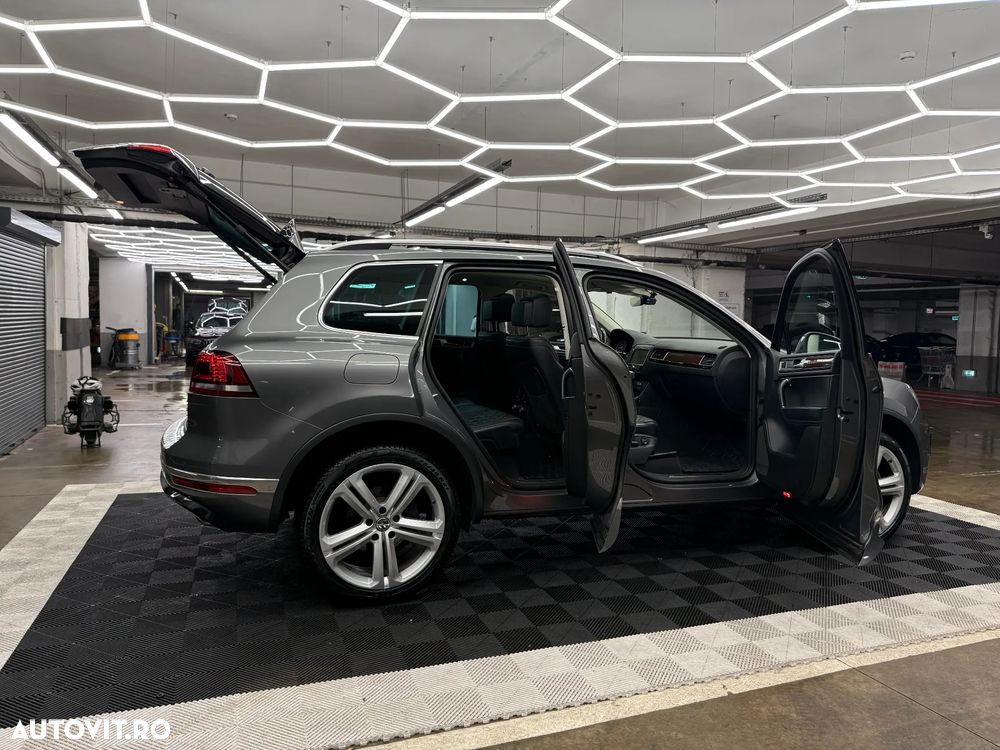 Volkswagen Touareg 3.0 V6 TDI BMT Terrain Tech - 18