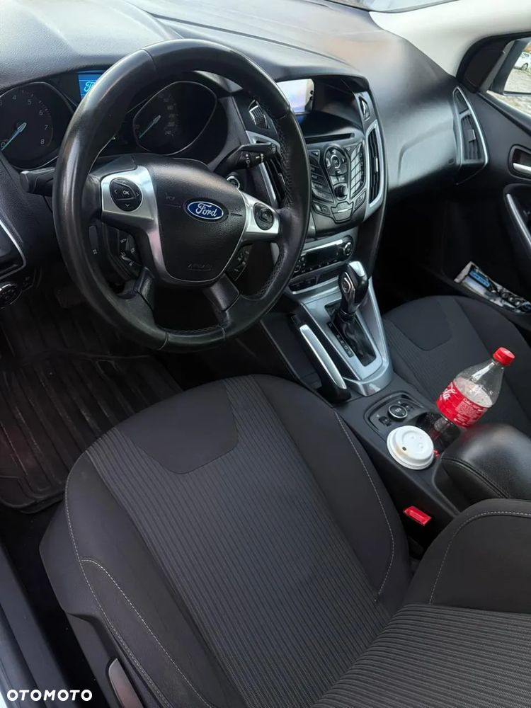Ford Focus 1.6 Edition MPS6 - 11