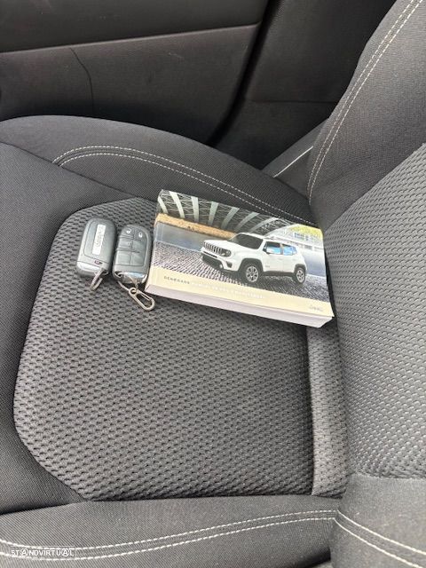 Jeep Renegade - 10
