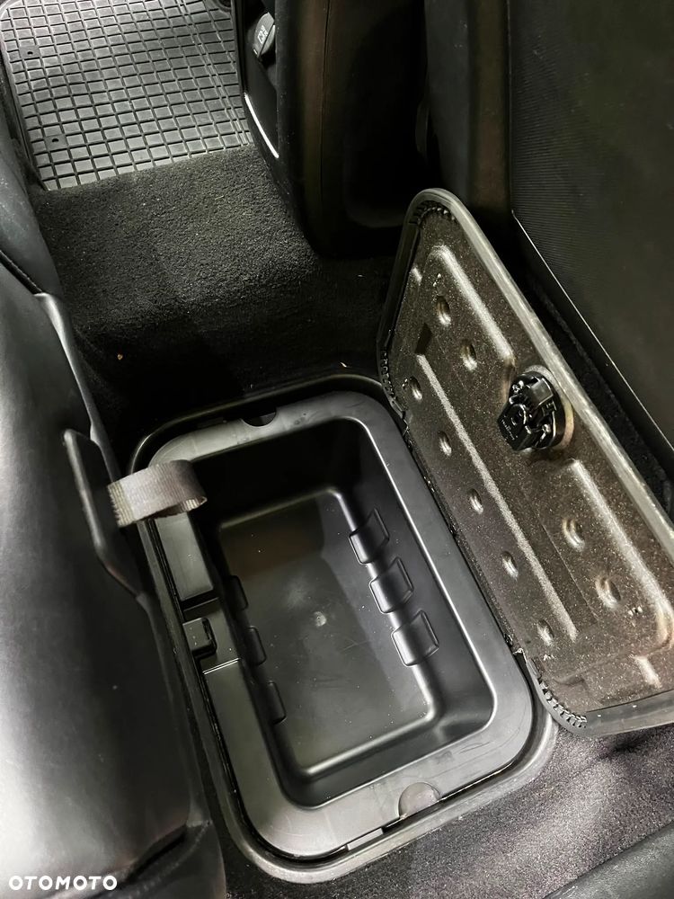 Fiat Freemont 3.6 V6 Black Code - 25