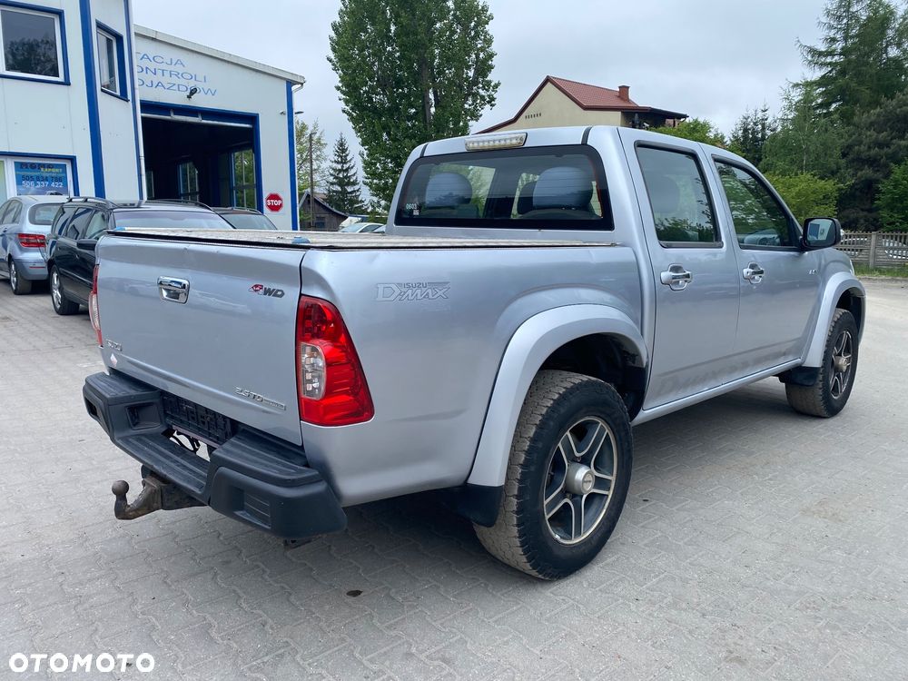 Isuzu D-Max 4x4 Double Cab Custom - 5
