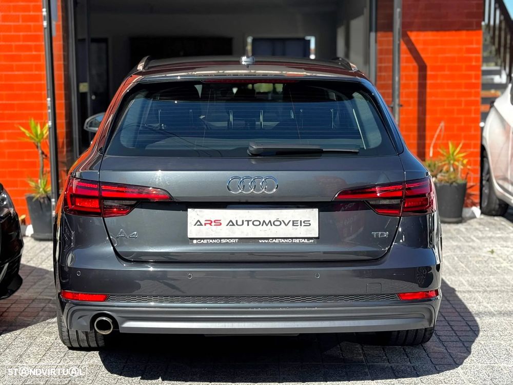 Audi A4 Avant 2.0 TDI S-line - 31