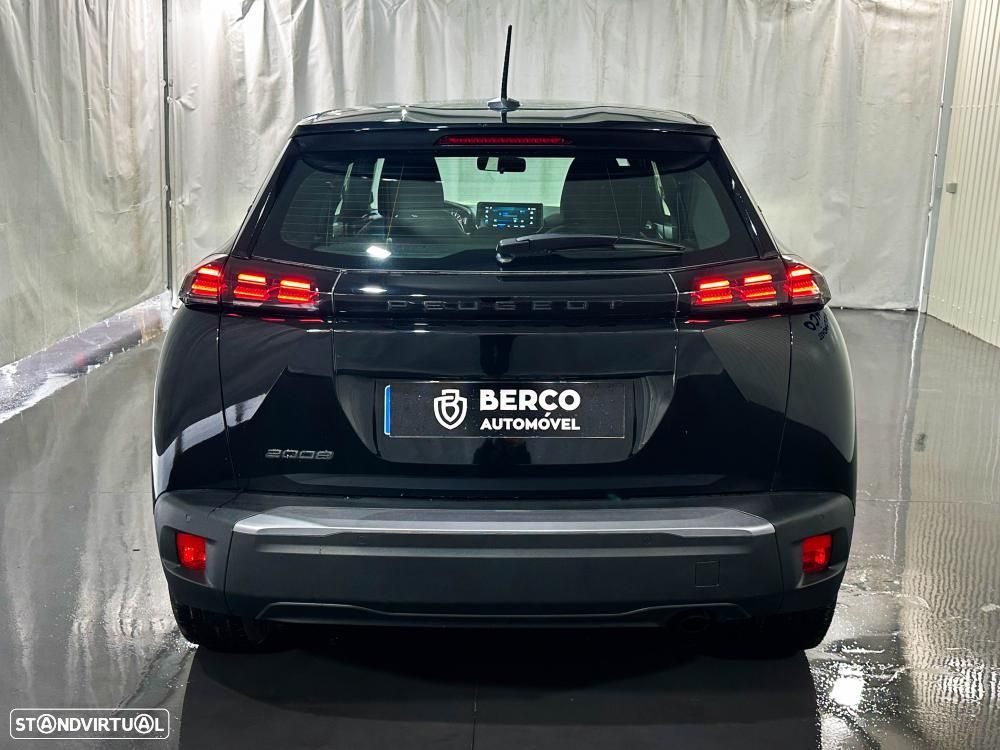 Peugeot 2008 1.2 PureTech Allure Pack - 6
