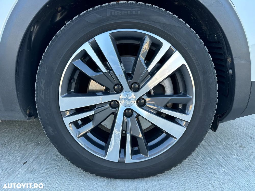 Peugeot 3008 PHEV 180 EAT8 Allure Pack - 23