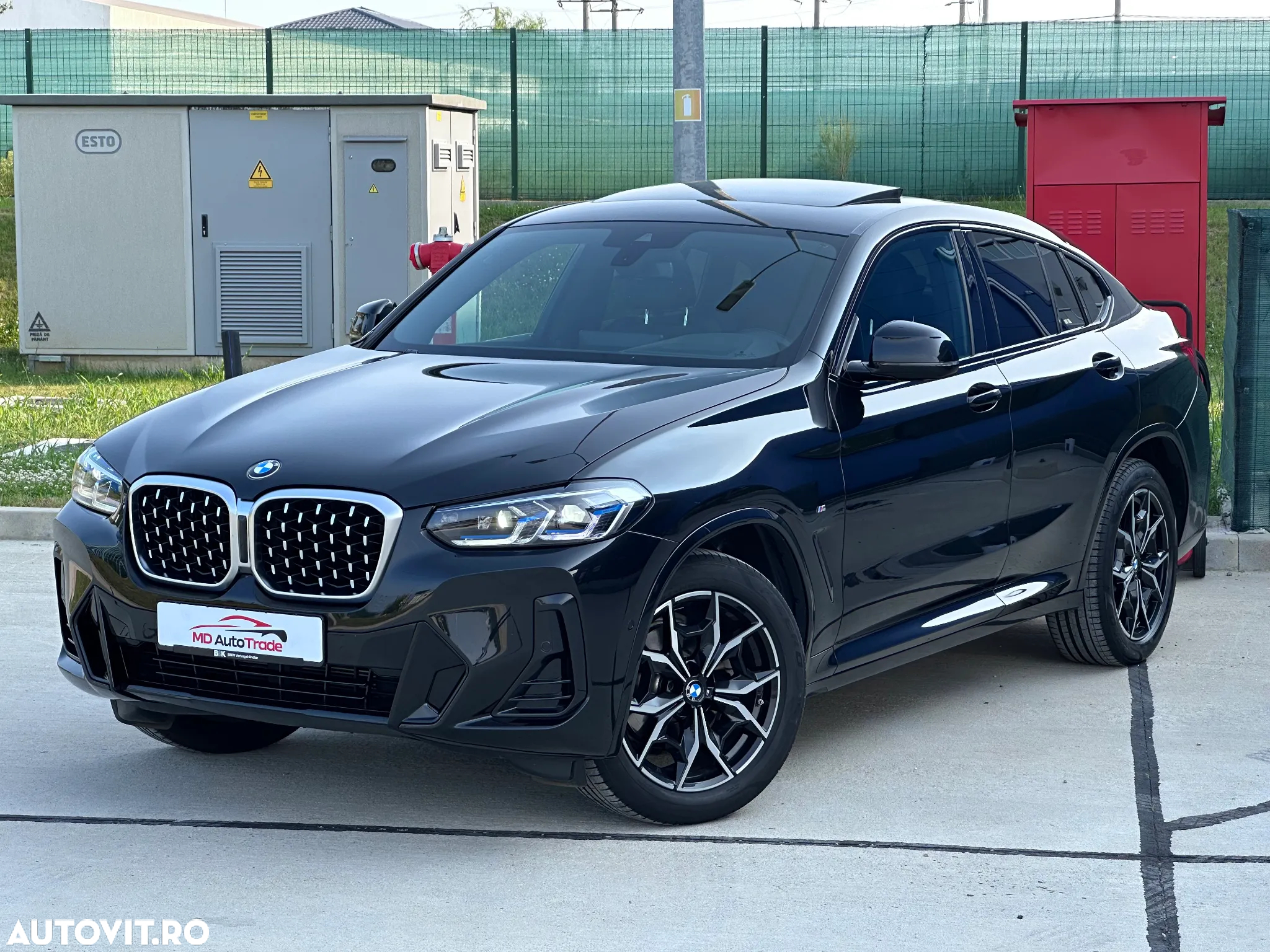 BMW X4 xDrive20i AT M Sport - 3