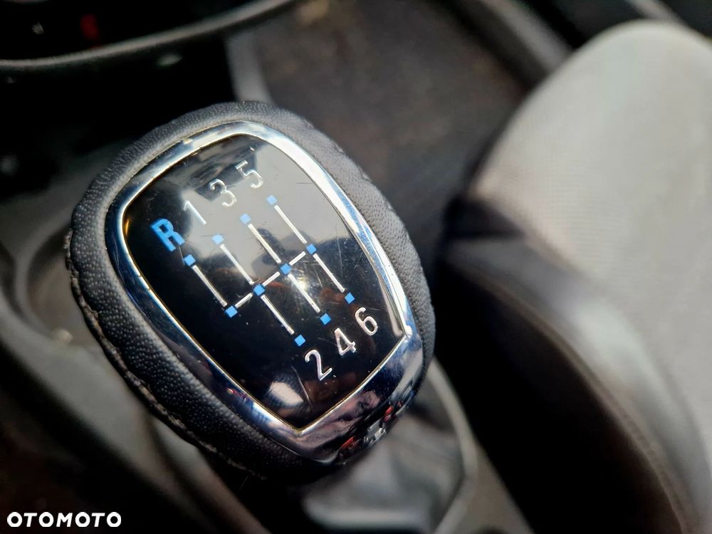 Opel Corsa - 12