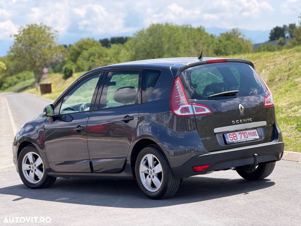 Renault Scenic - 6
