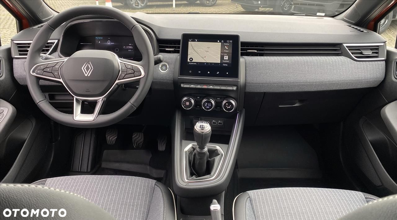 Renault Clio - 8